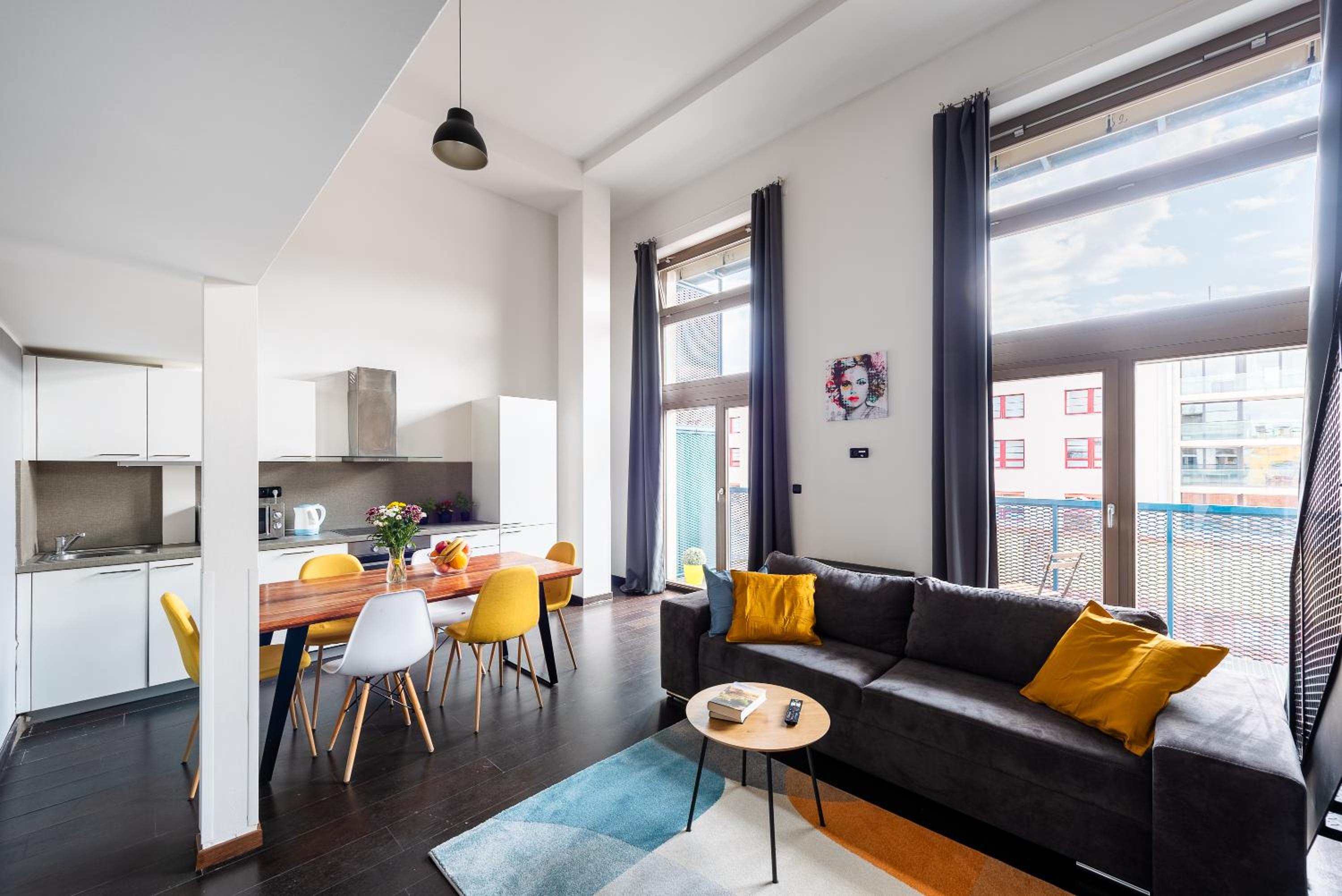 2-level apartments on Krizikova near the metro