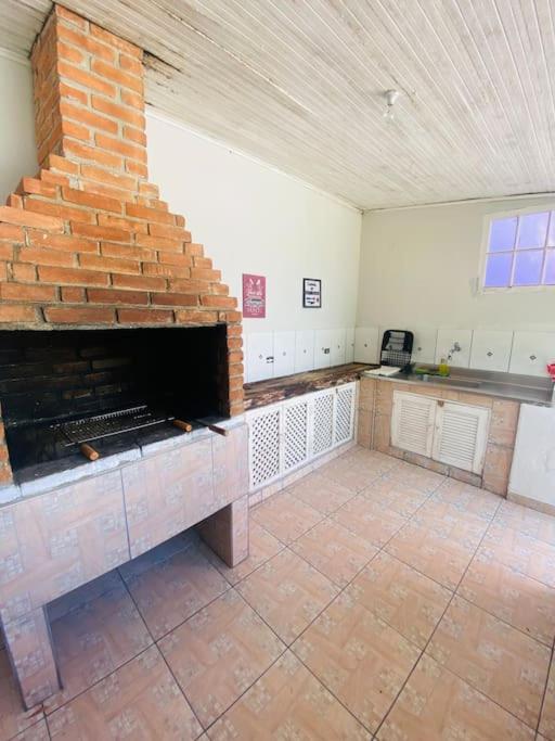 Chácara Aconchegante com Piscina e Salão de Festas
