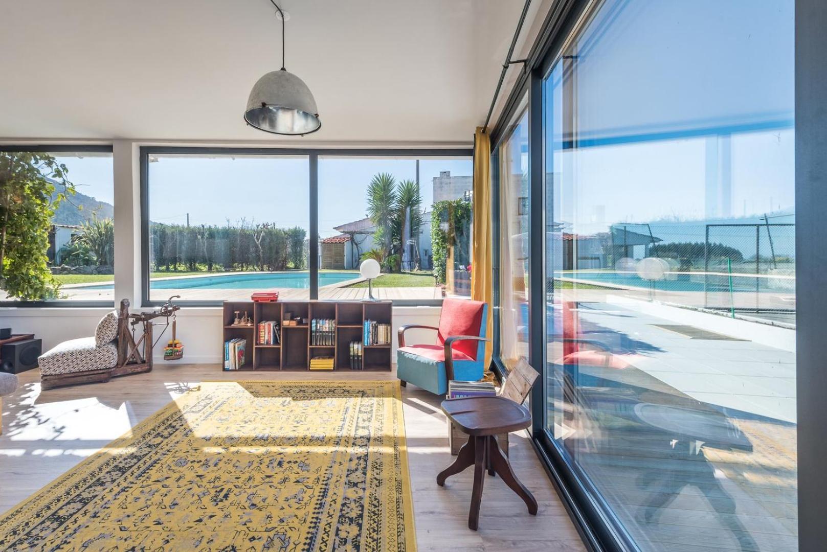 lounge