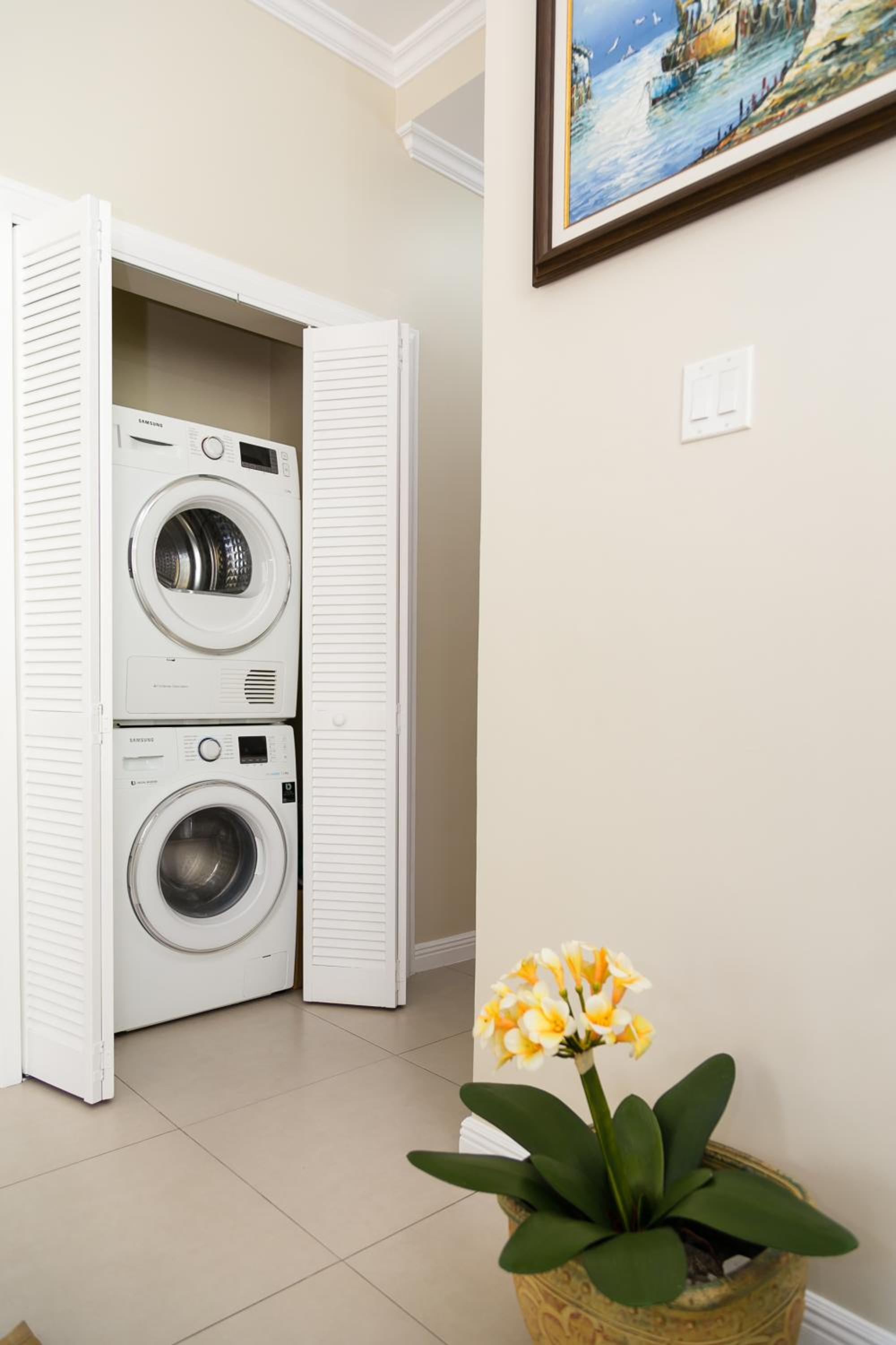 Smart Haven Studios in Kingston