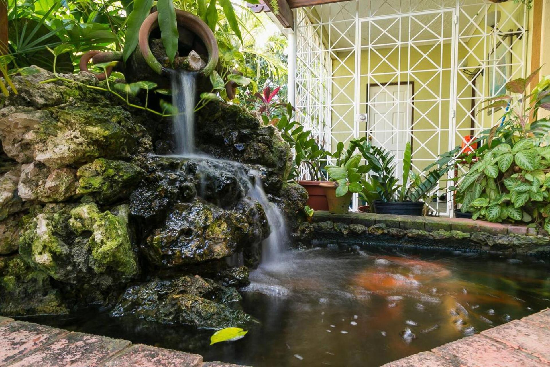Serenity Gardens Living