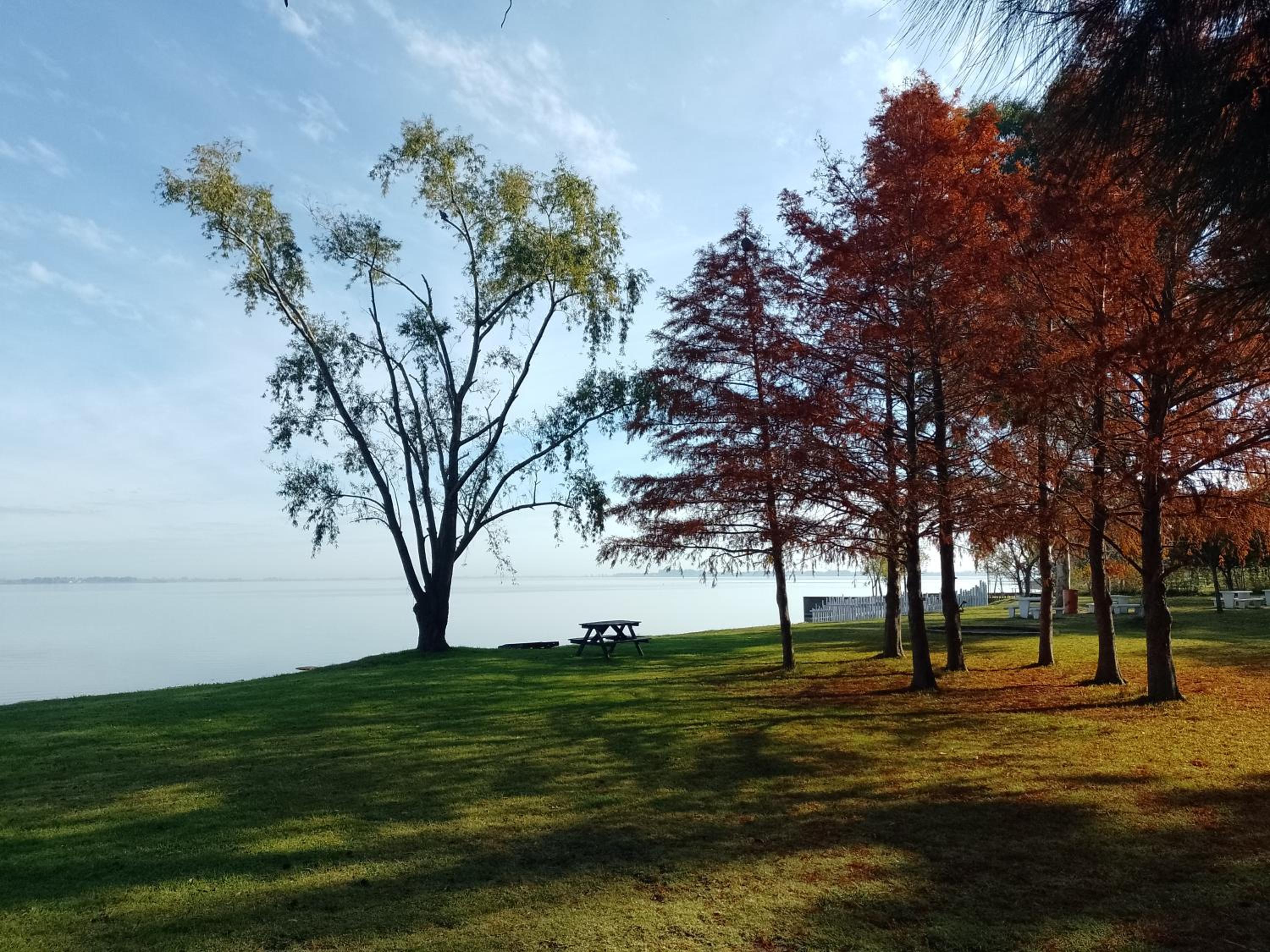 Aparts Laguna Camp