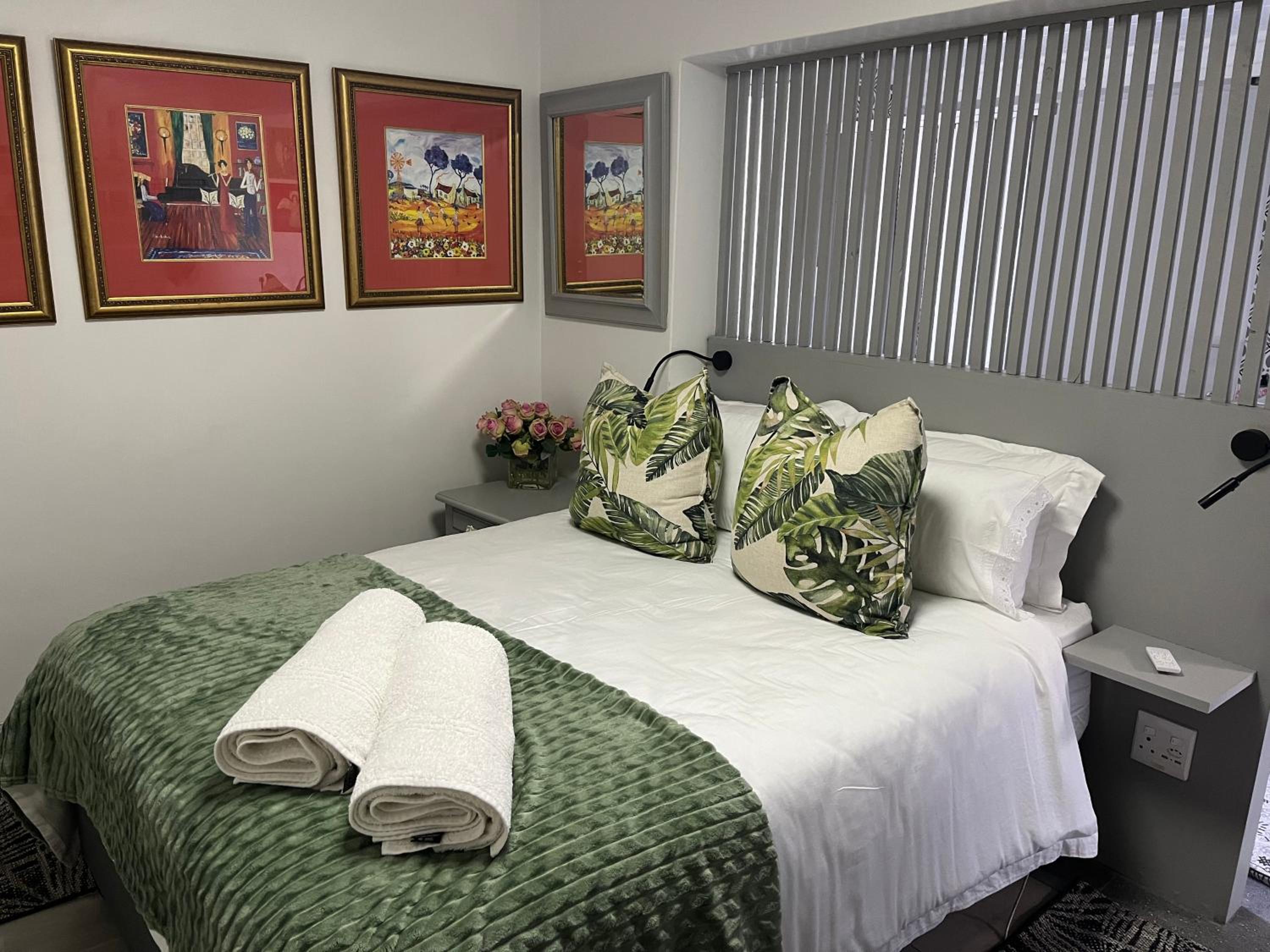 Room @carol close view 3