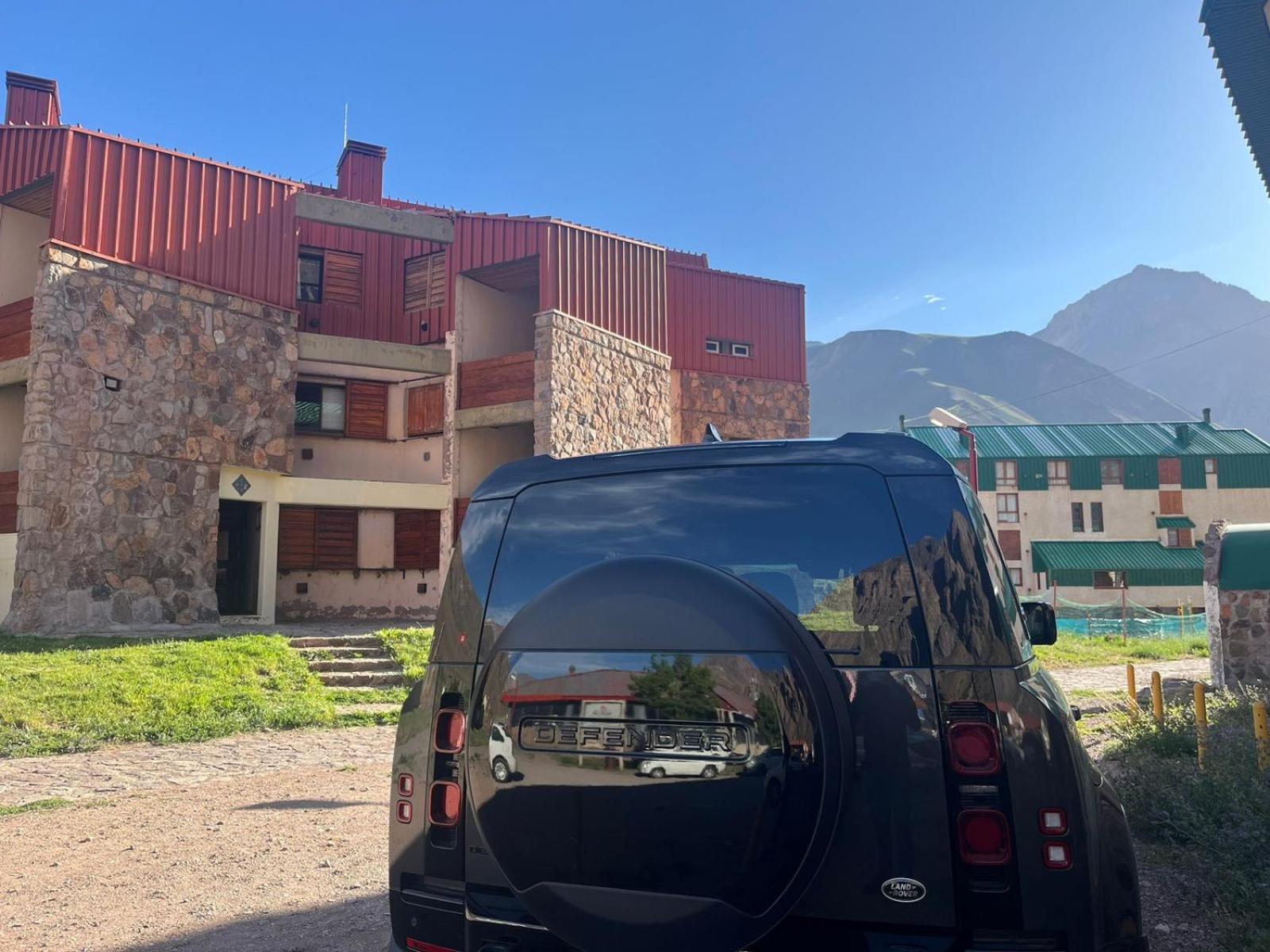 Hermoso departamento frente a las montañas