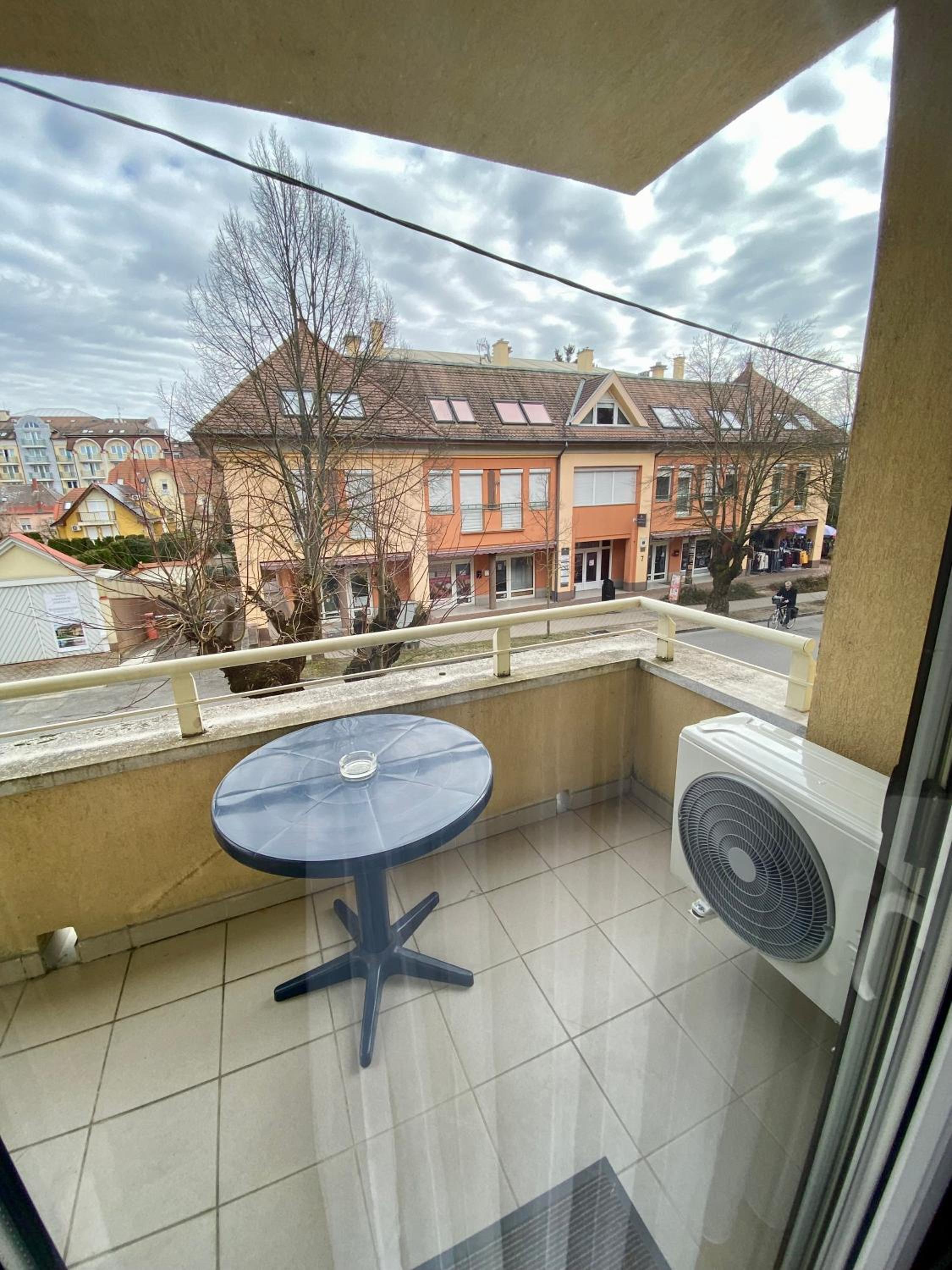 City Apartman