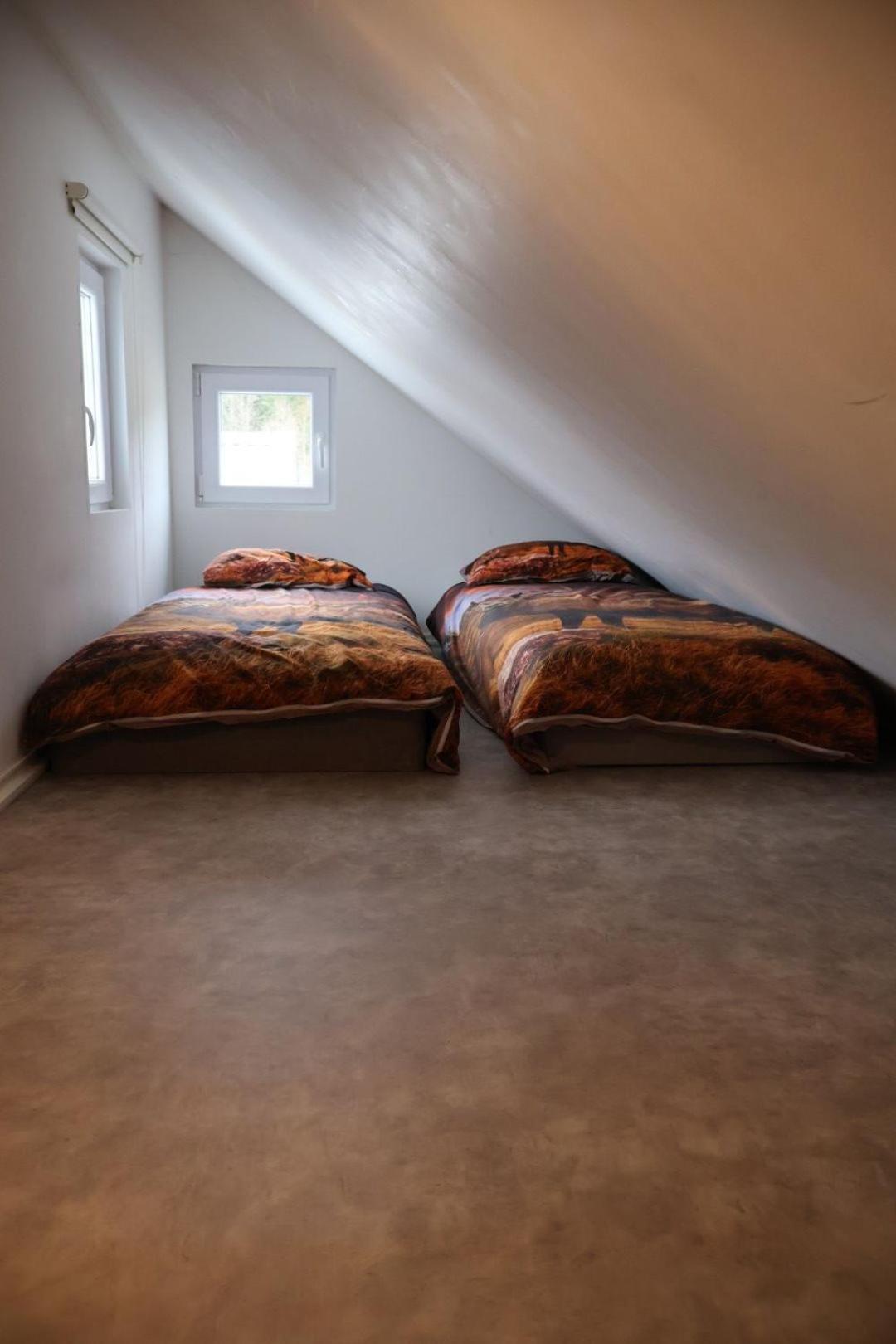 Photo 42