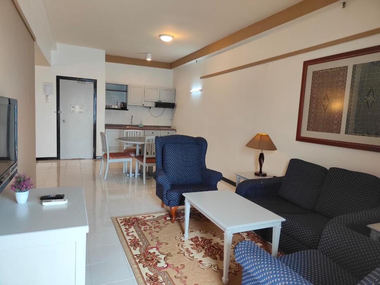 Chloe Seaview Homestay photo 6