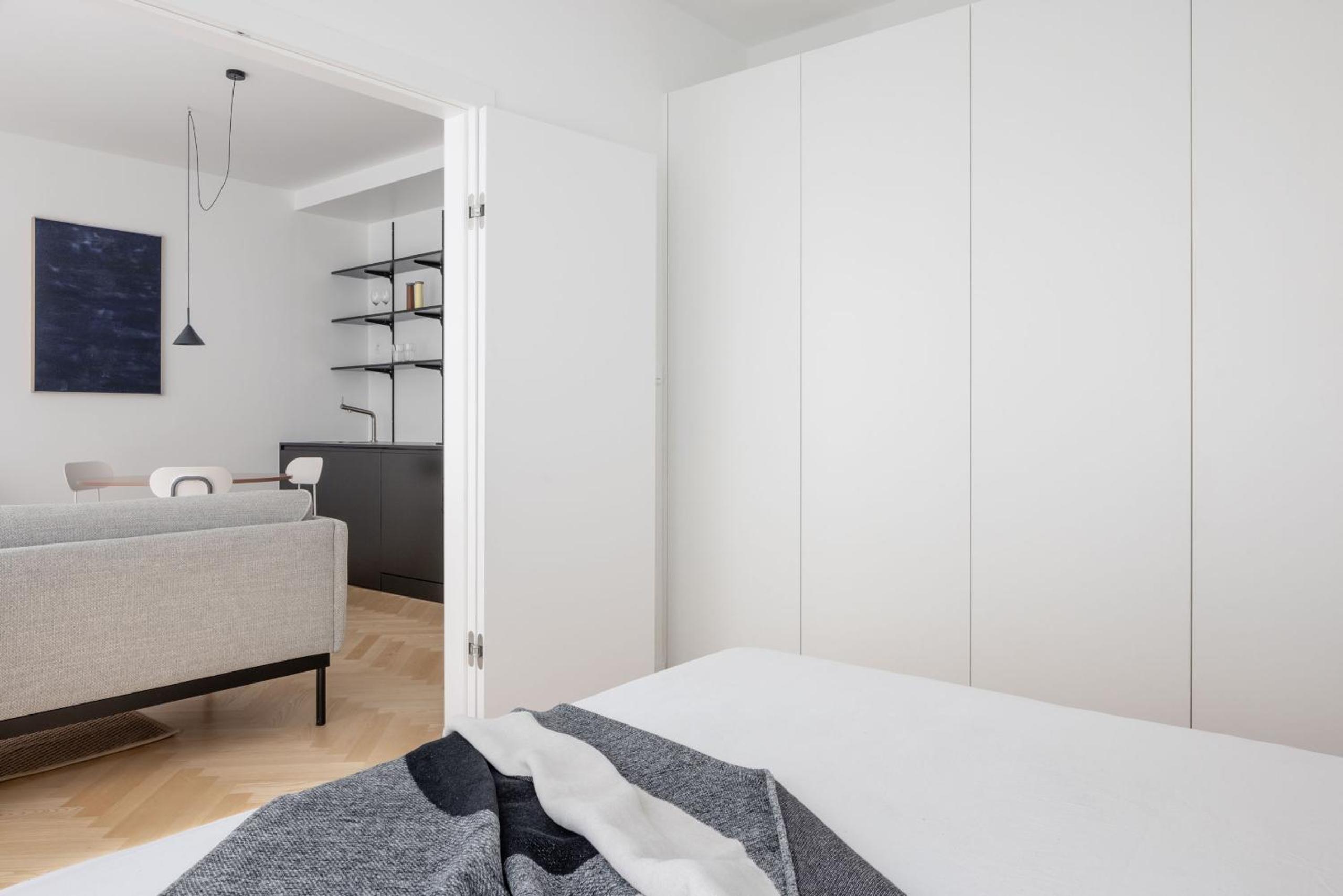 Coconut apartment