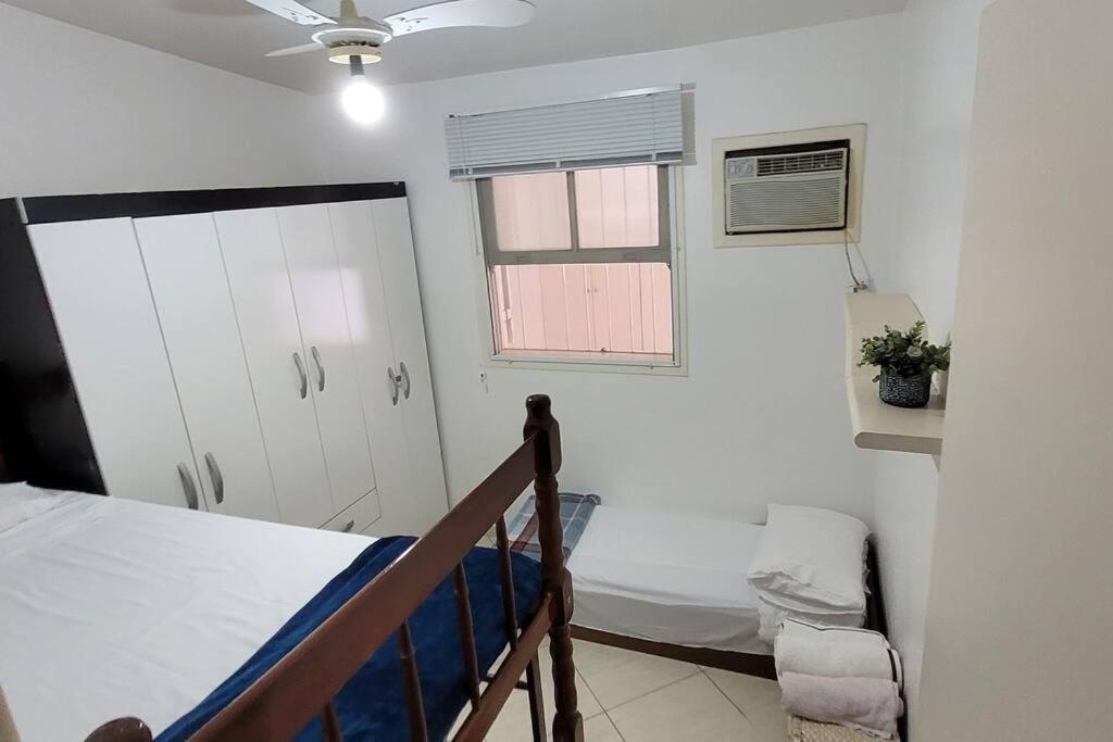 Casa familiar condomínio fechado
