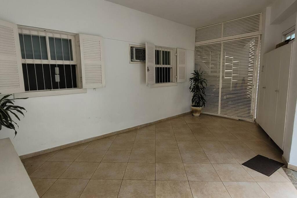 Casa familiar condomínio fechado