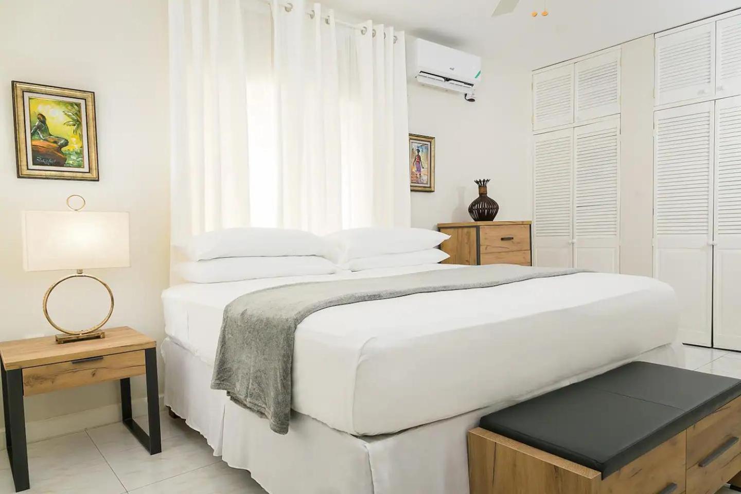 Pines Serenity Suites in Kingston 6