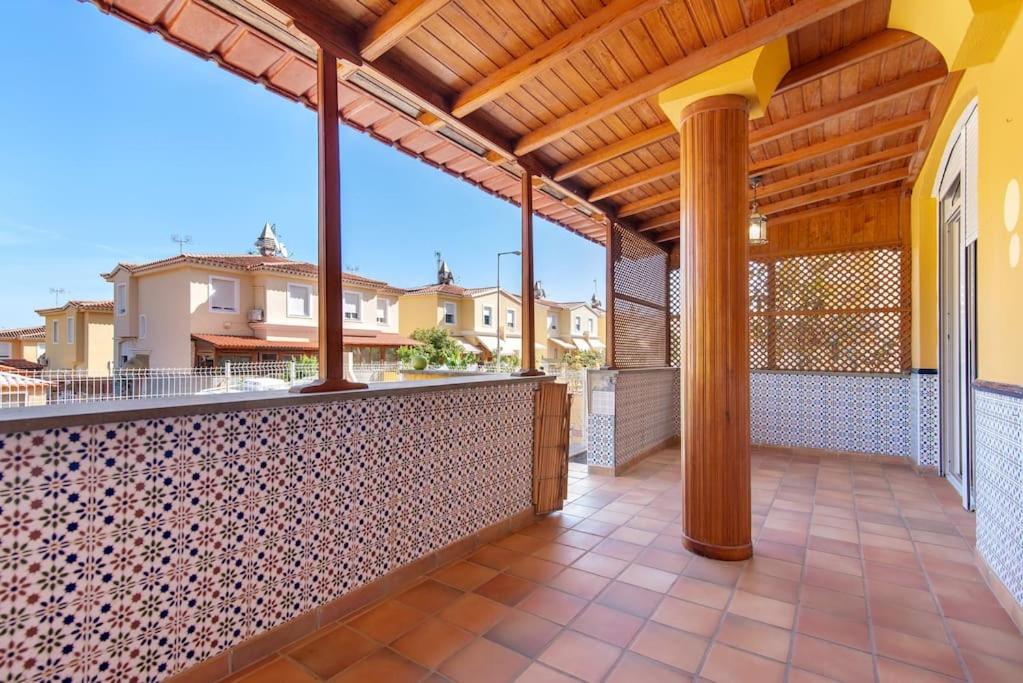Vencejo & Citrina Houses - Peaceful Nature Stays Just Minutes from the City