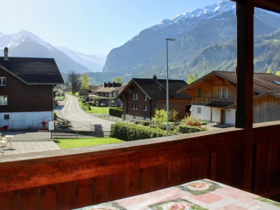 Family-friendly chalet apt with balcony