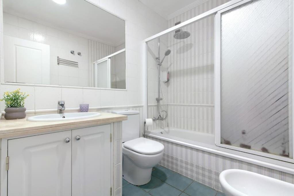 Vencejo & Citrina Houses - Peaceful Nature Stays Just Minutes from the City