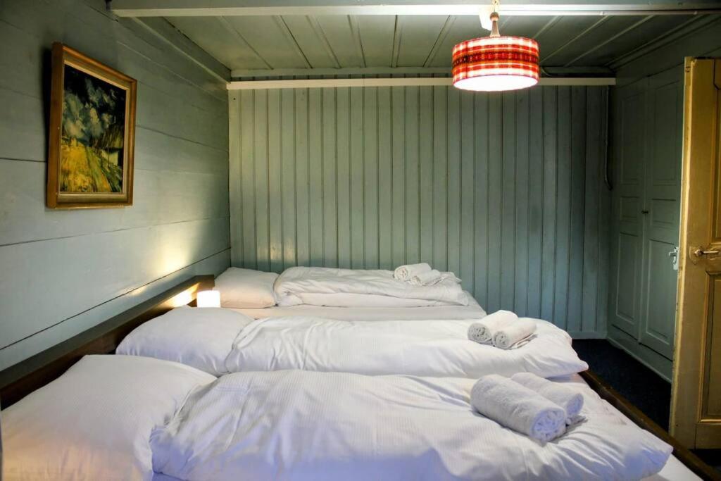 Family-friendly chalet apt with balcony