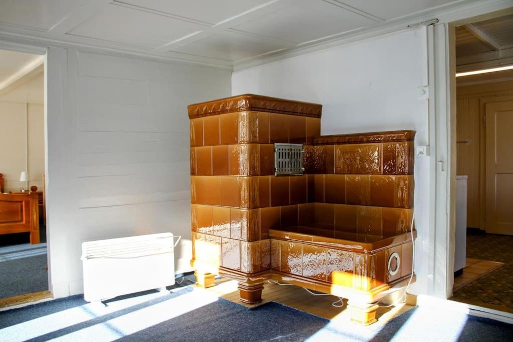 Family-friendly chalet apt with balcony