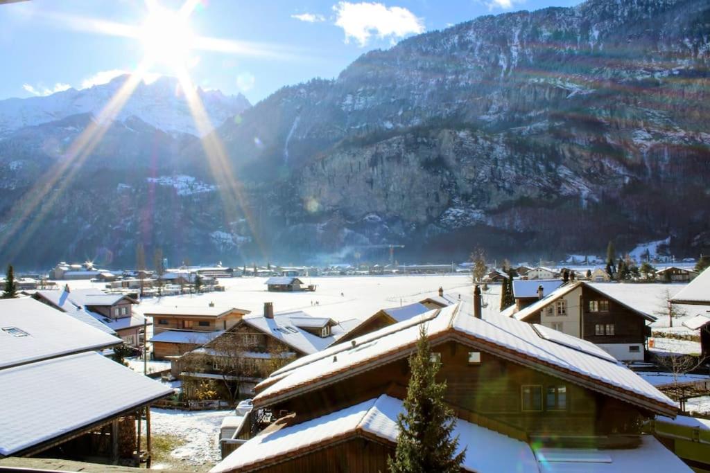 Family-friendly chalet apt with balcony