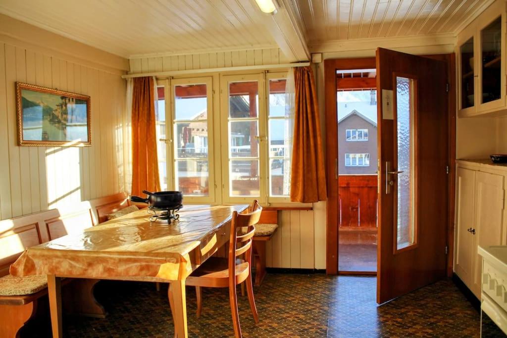 Family-friendly chalet apt with balcony