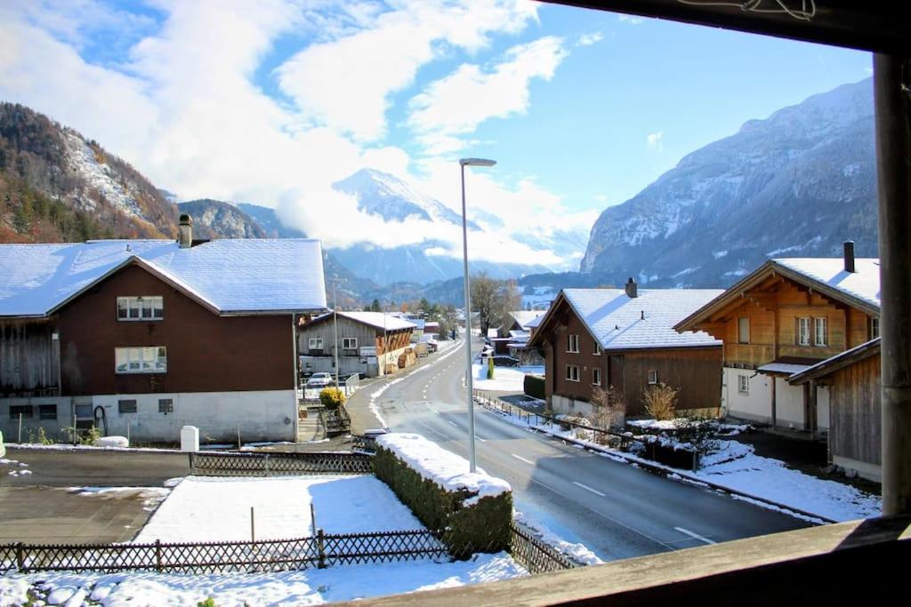 Family-friendly chalet apt with balcony