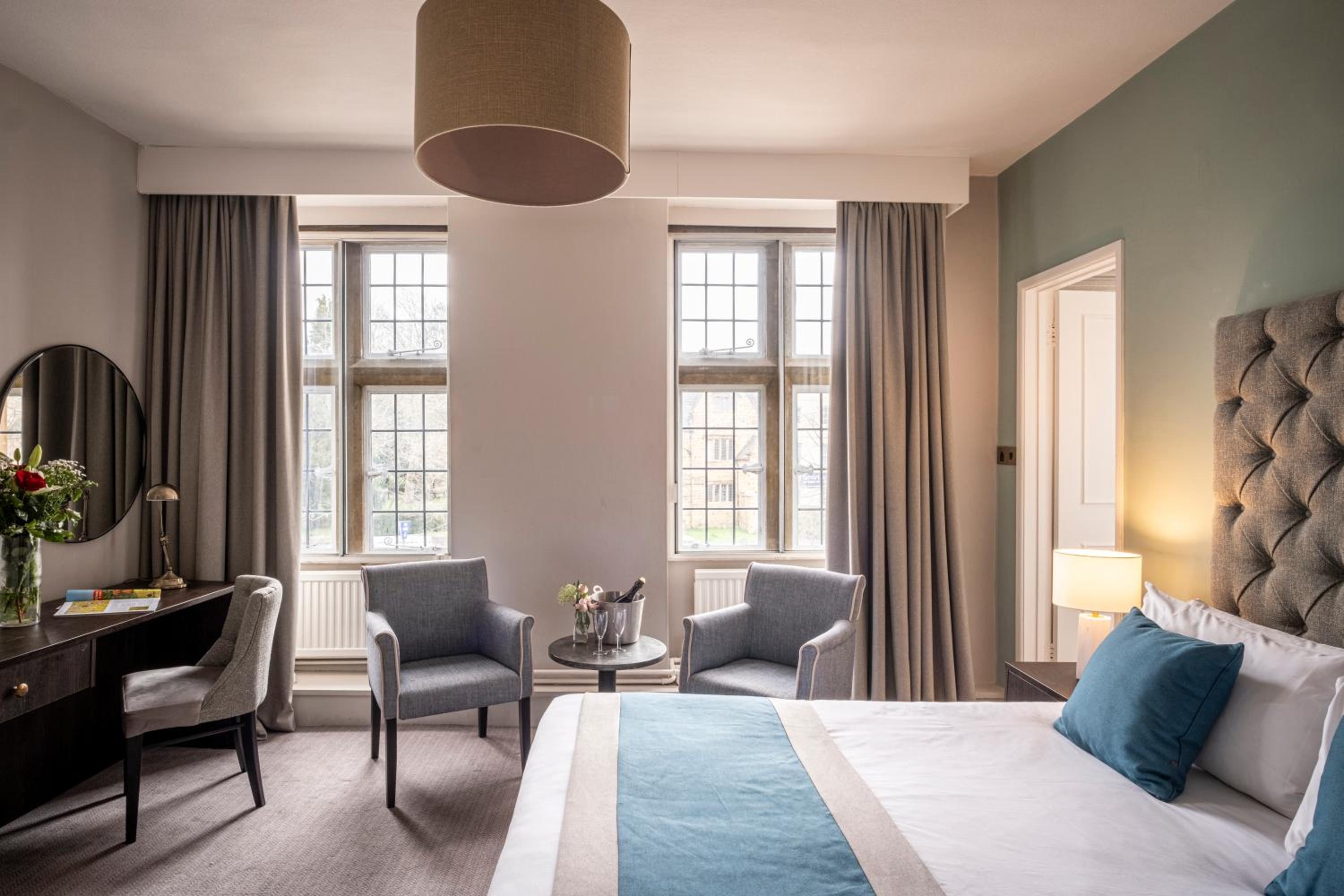 Banbury Vacations - Whately Hall Hotel - Property Image 8