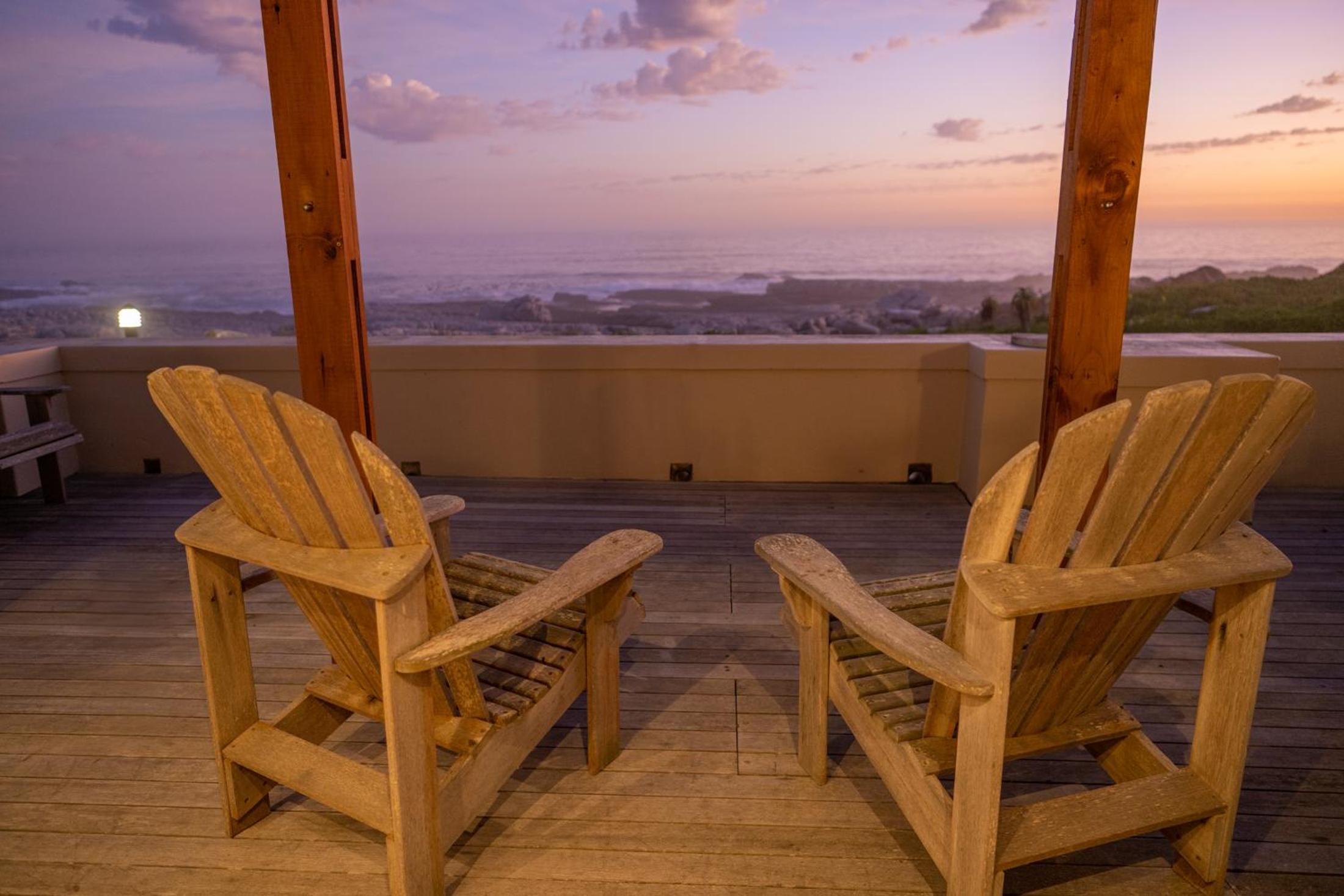 House 12 Beach Club view 4