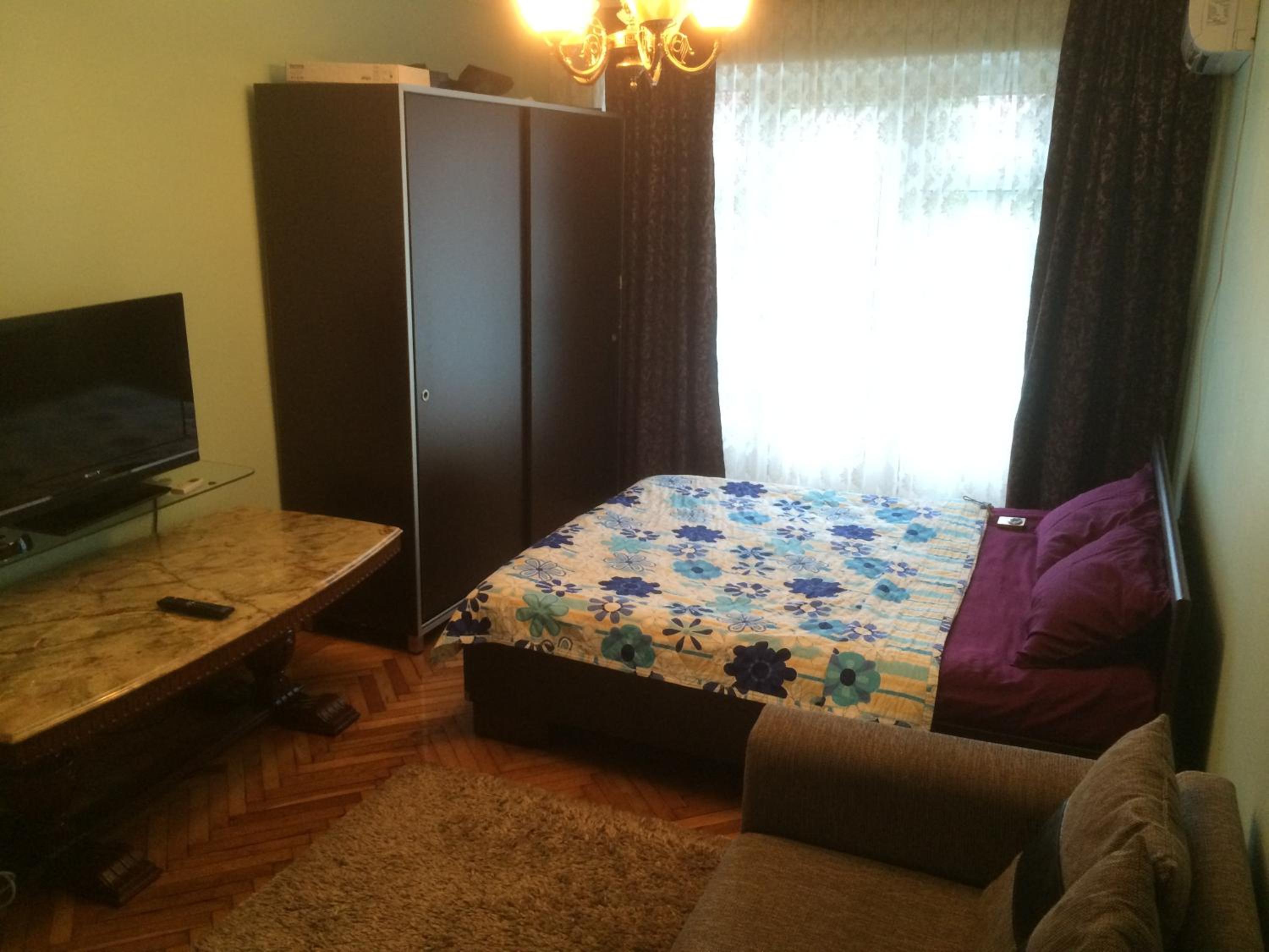 Apartments in the Batumi Center-Parnavaz mepe street view 5