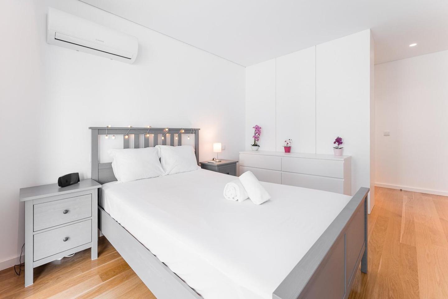 GuestReady - Amazing Modern home near the beach view 3
