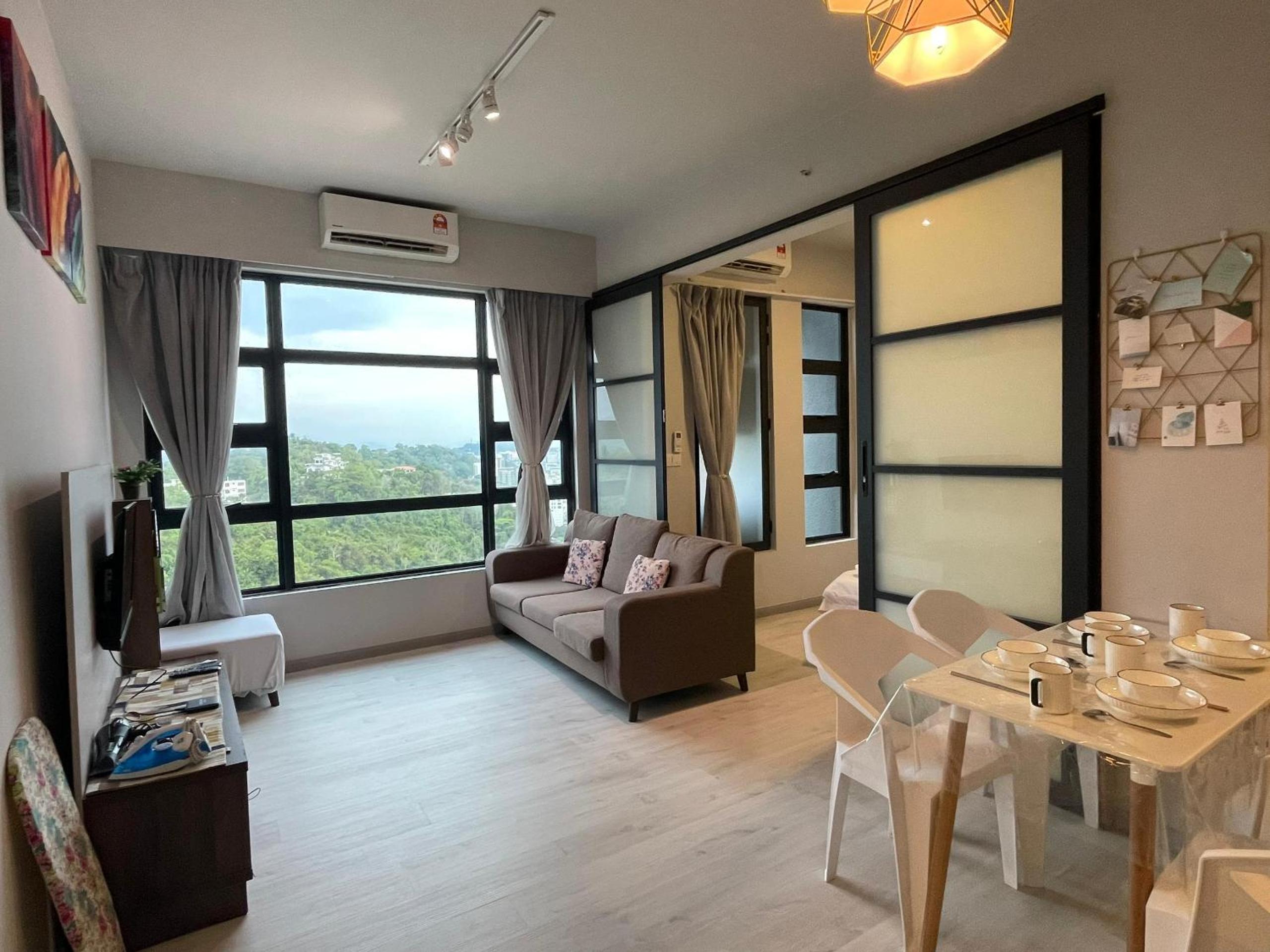 市中心海景爆款 步行到码头夜市 Jesselton Quay高楼层公超赞自助入住 Top Seaview Pick in Town Walk to Jetty & Night Market High-Floor Condo Easy Self Check in photo 7