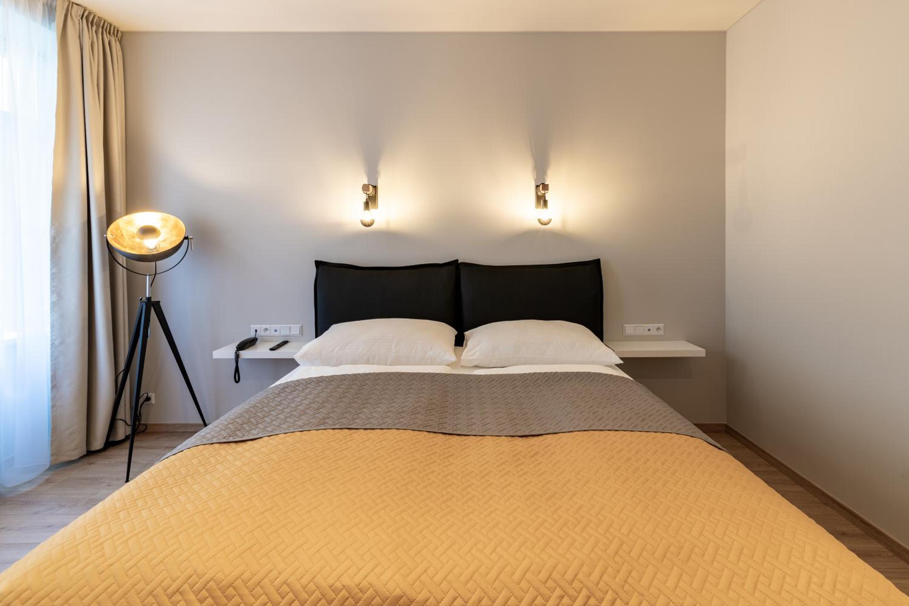 Apartments Abri