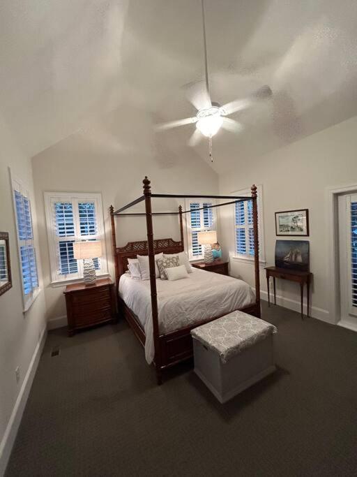 Stunning Waterfront View Home-Private Dock, Beach view 3