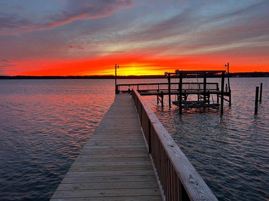 Stunning Waterfront View Home-Private Dock, Beach view 5