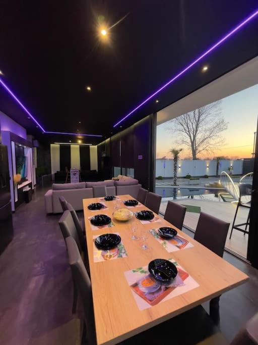Sueño Luxury Villa