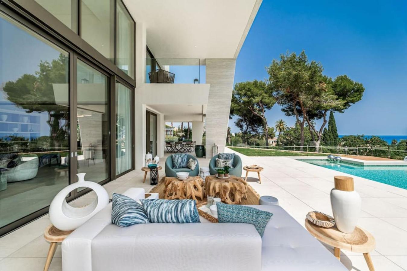 Villa LA 5 bedroom Villa in Sierra Blanca, Marbella view 4