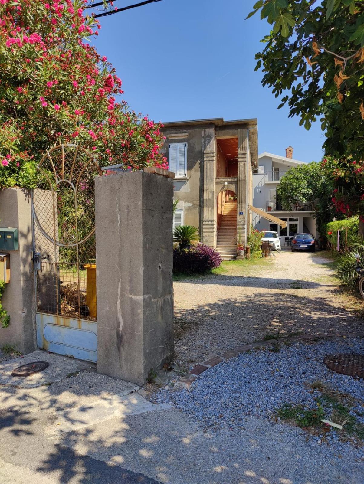 Miro guesthouse