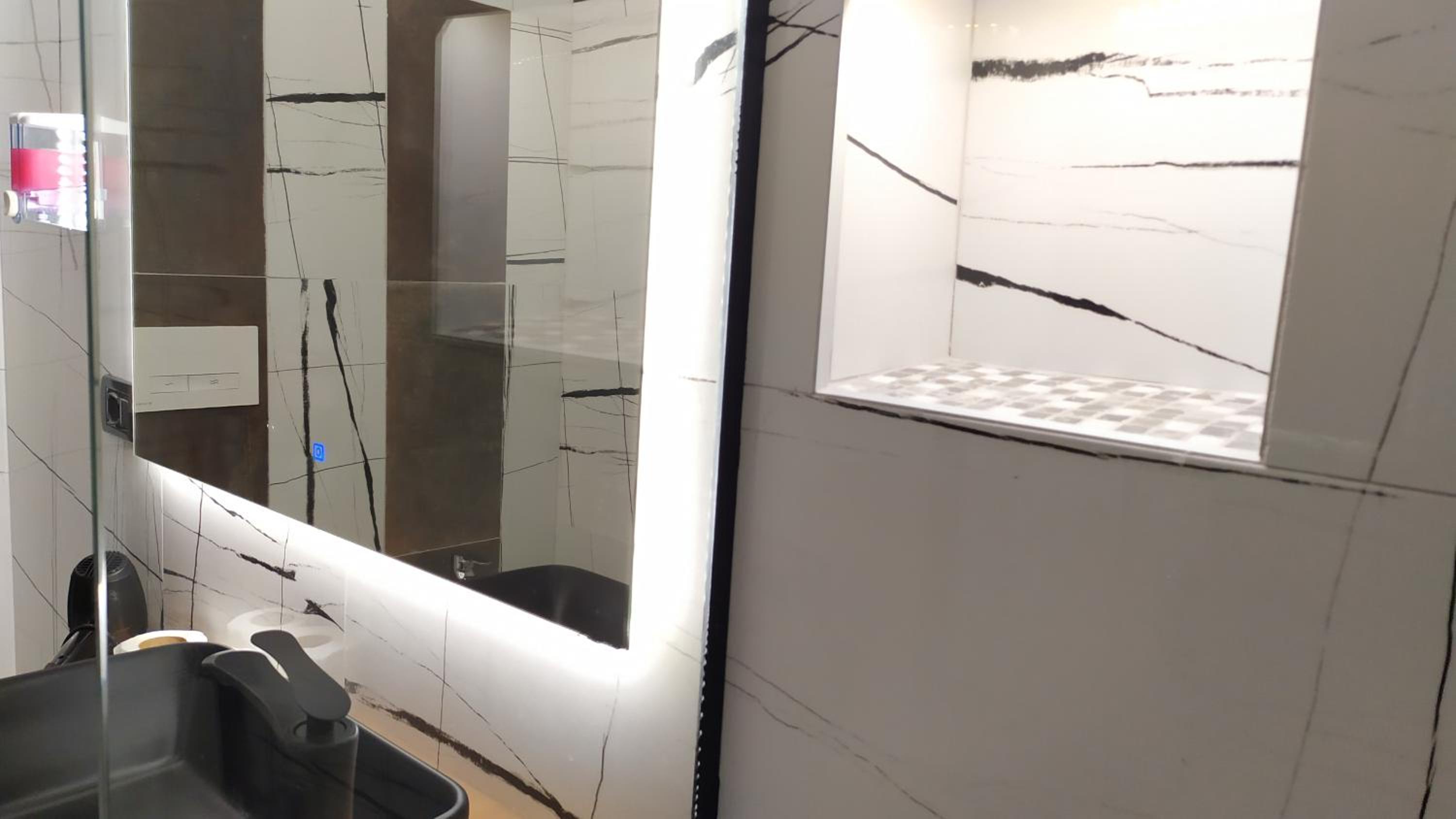 Beautiful modern studio in Bllok