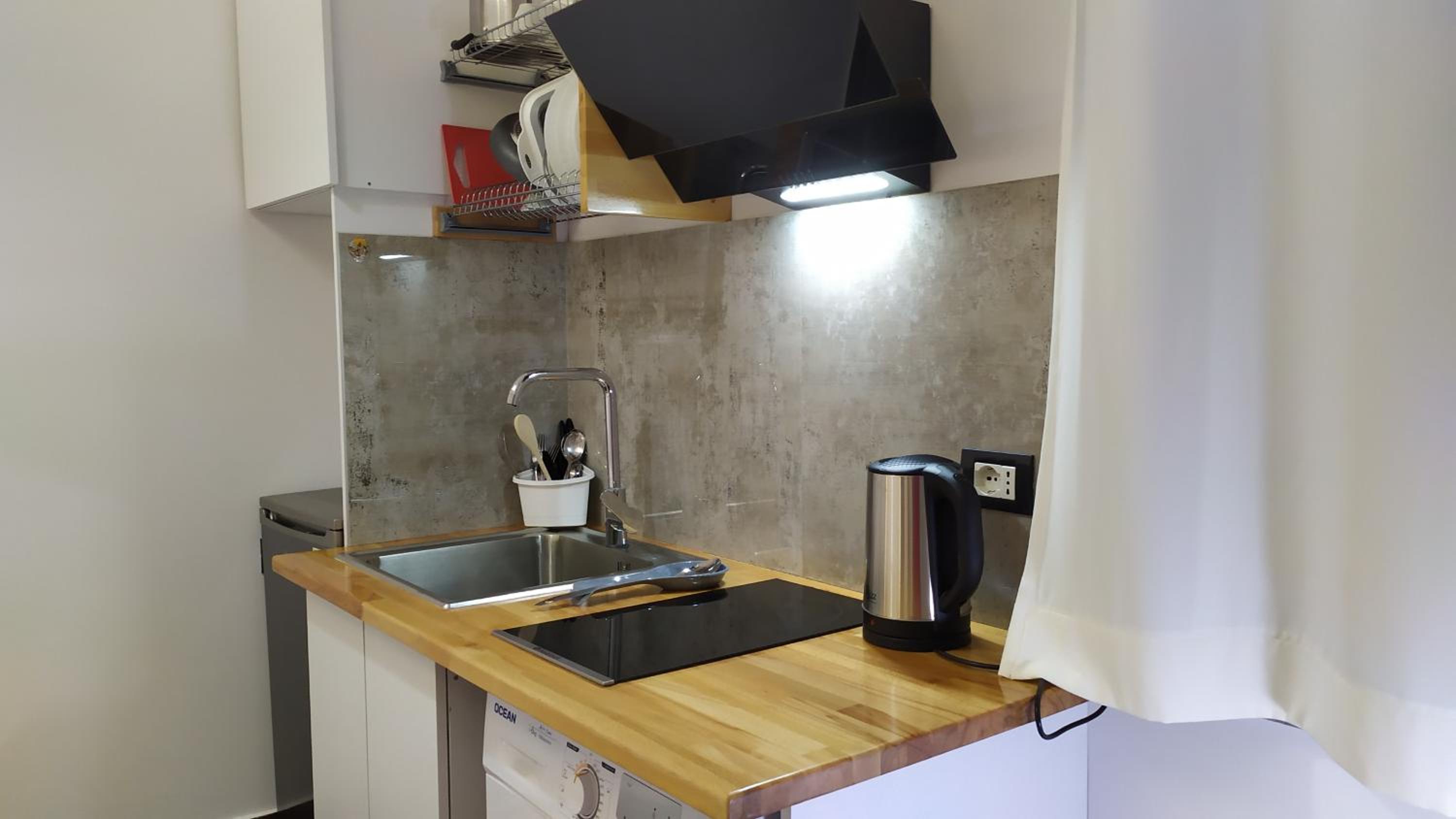 Beautiful modern studio in Bllok