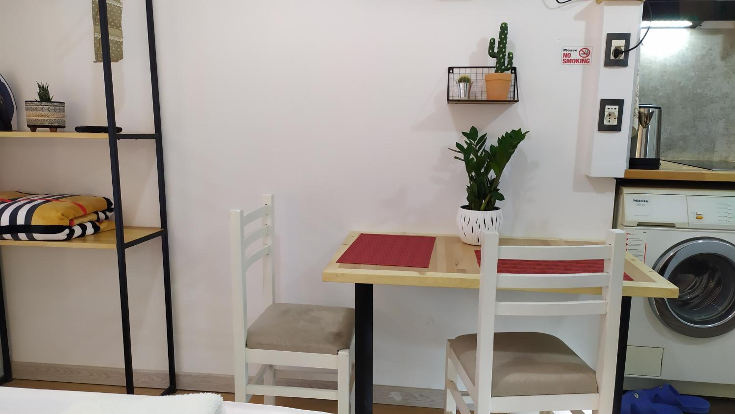 Beautiful modern studio in Bllok