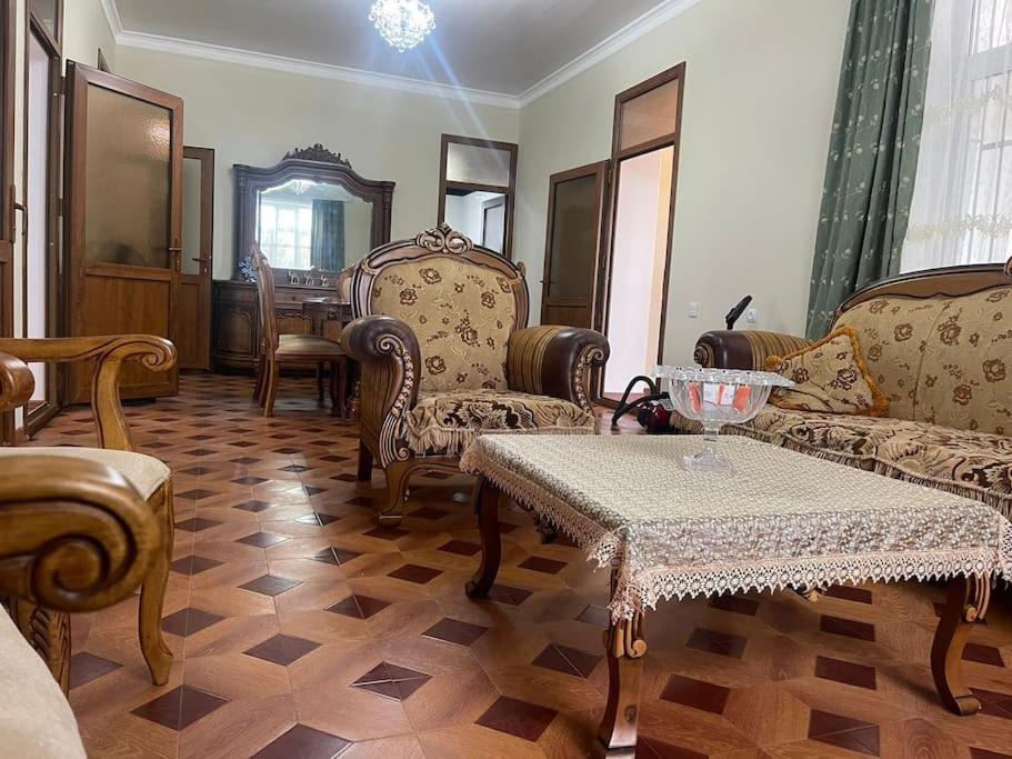 Countryside Tranquility: Rent a Beautiful Villa for the Ultimate Escape