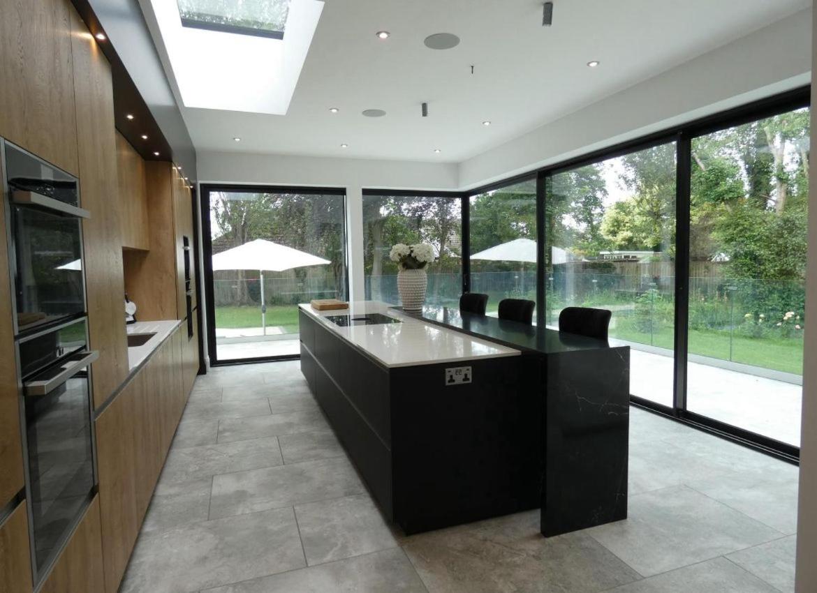 Luxury House with Swimming Pool view 2