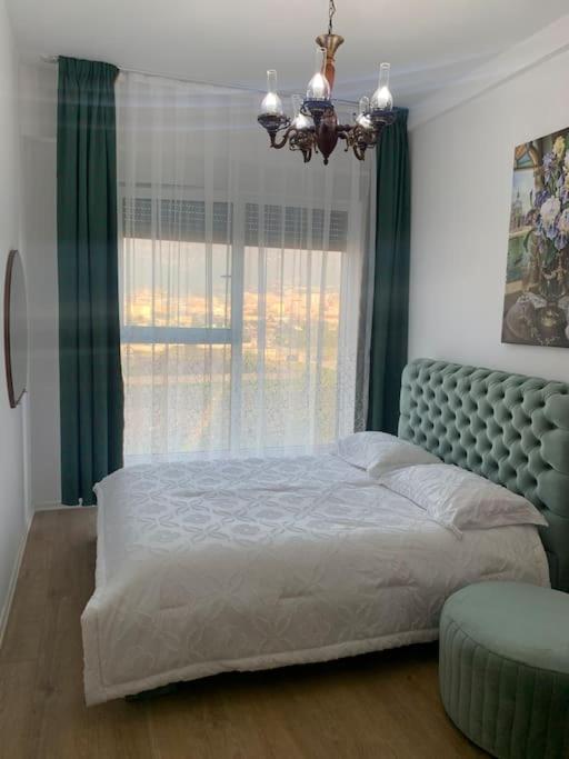 New Boulevard Apartment