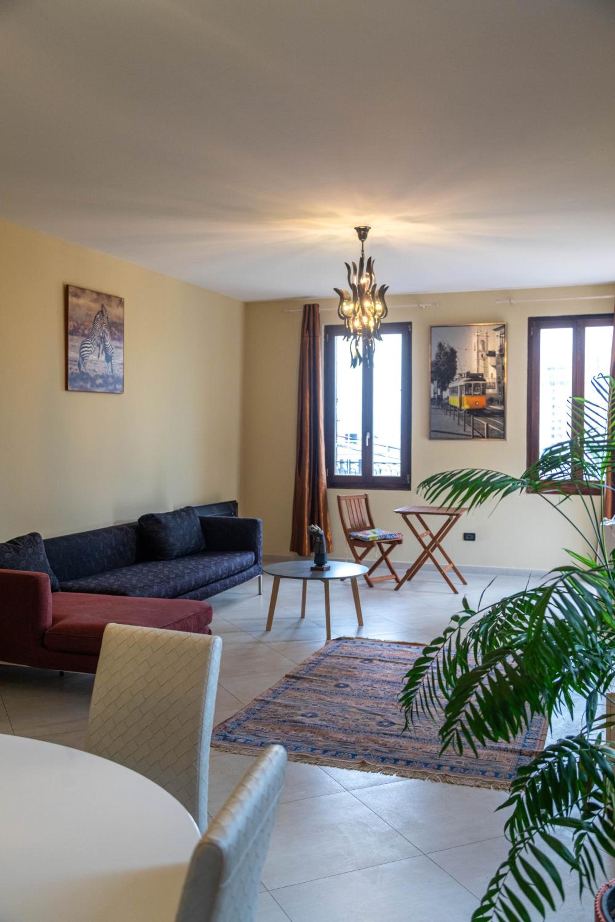 Angoni Villa