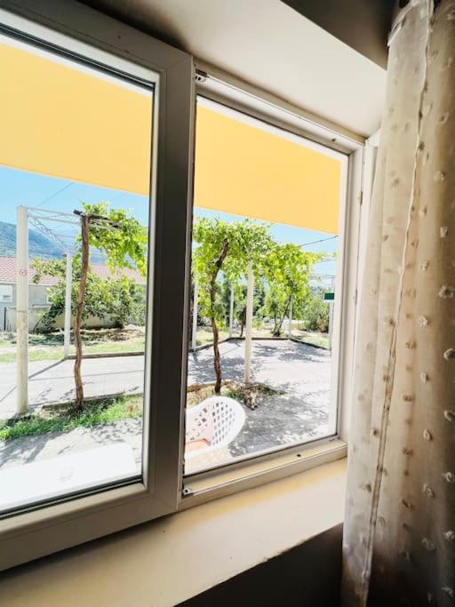 Family condo near the airport and the beach view 3