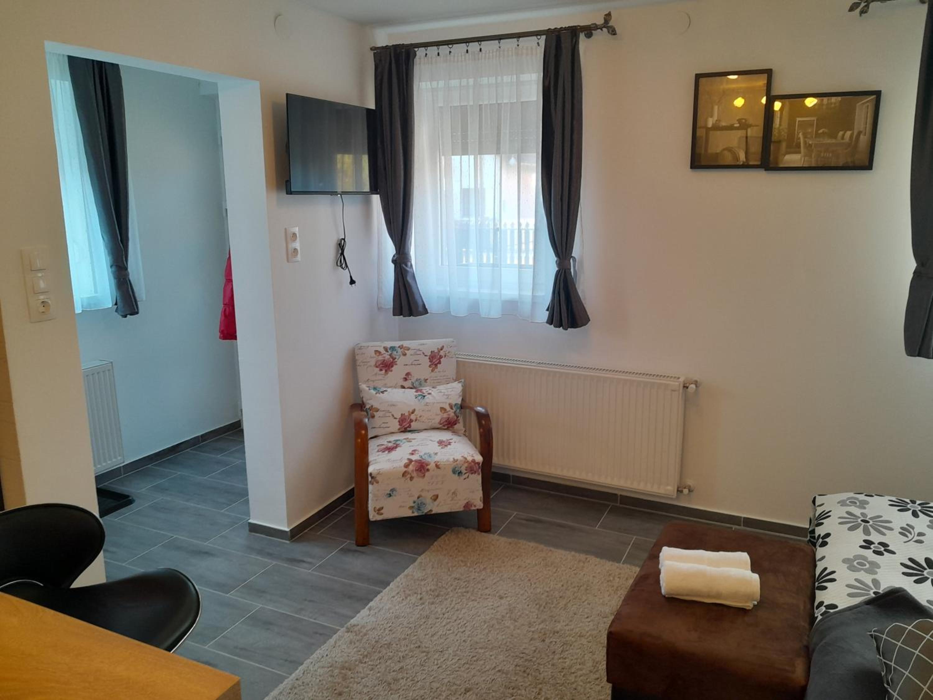 Nyírfa Apartmanház