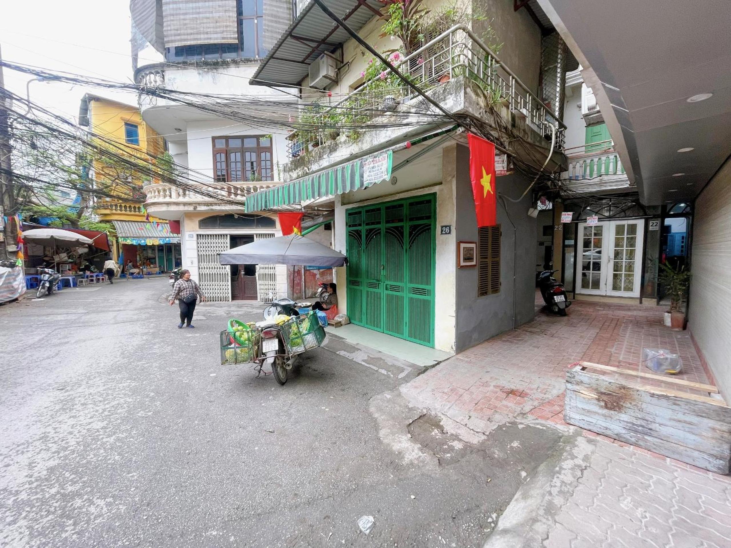 Sushi House Van Mieu 402