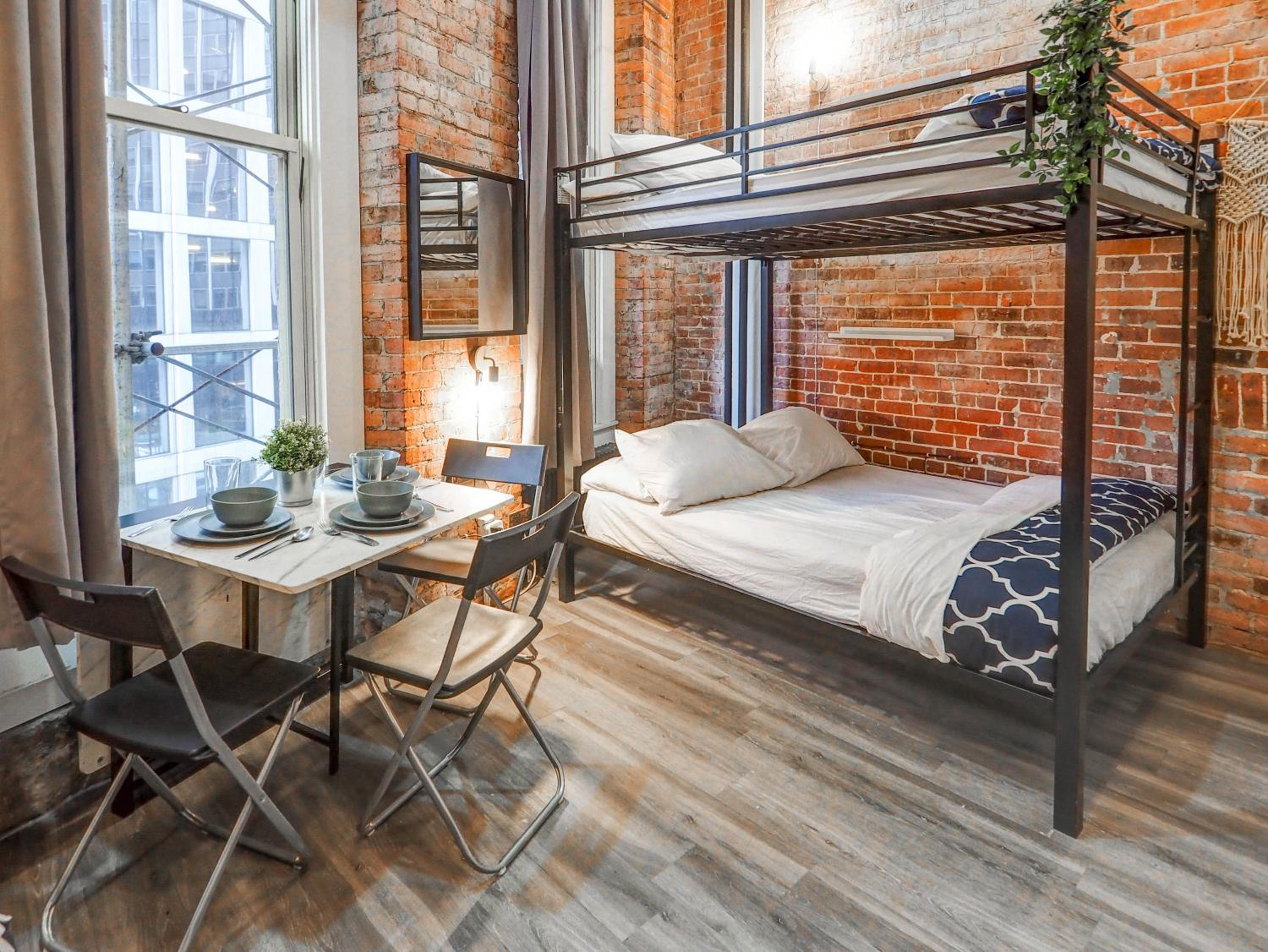Empire Broadway Retreats