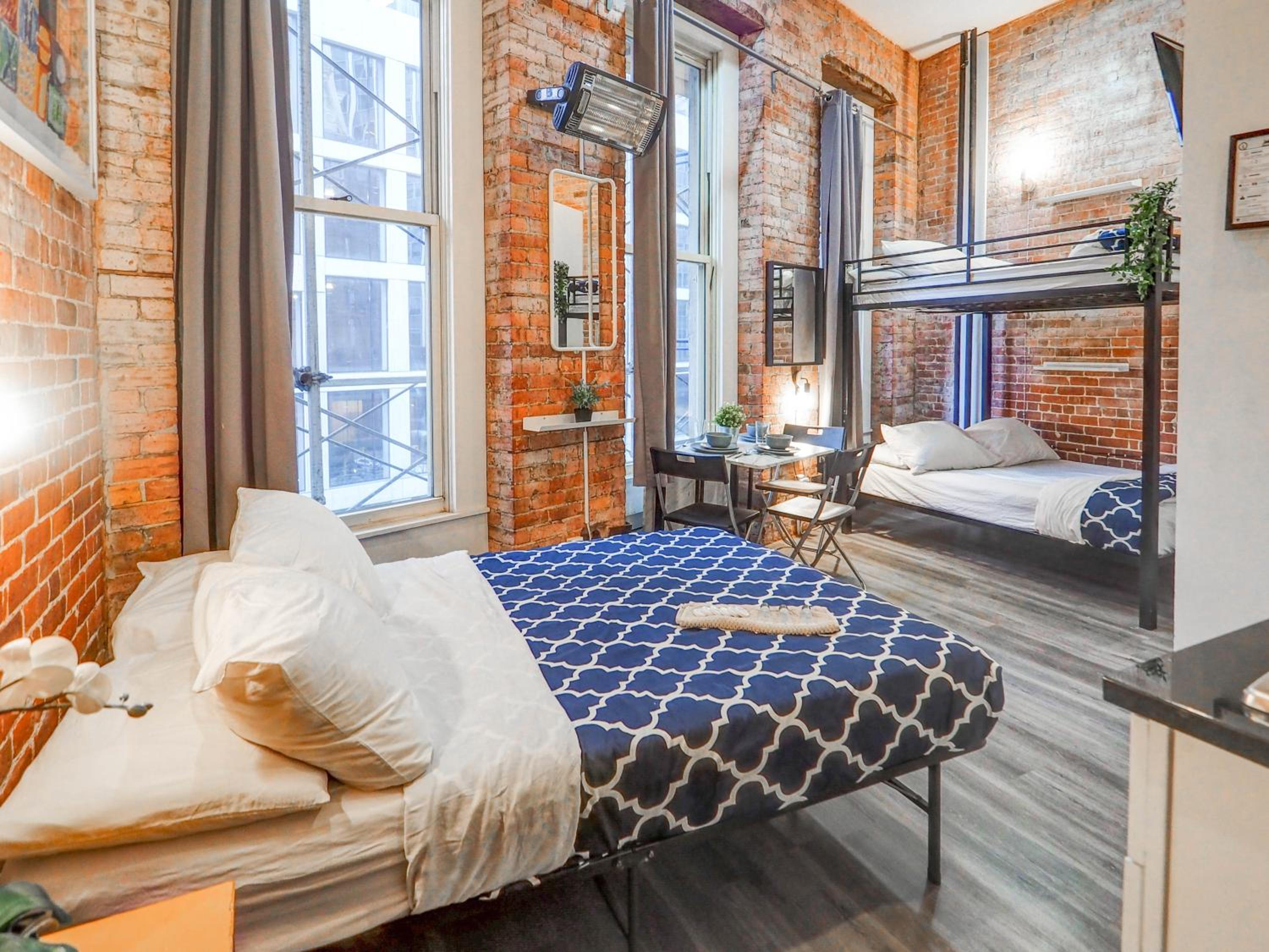 Empire Broadway Retreats