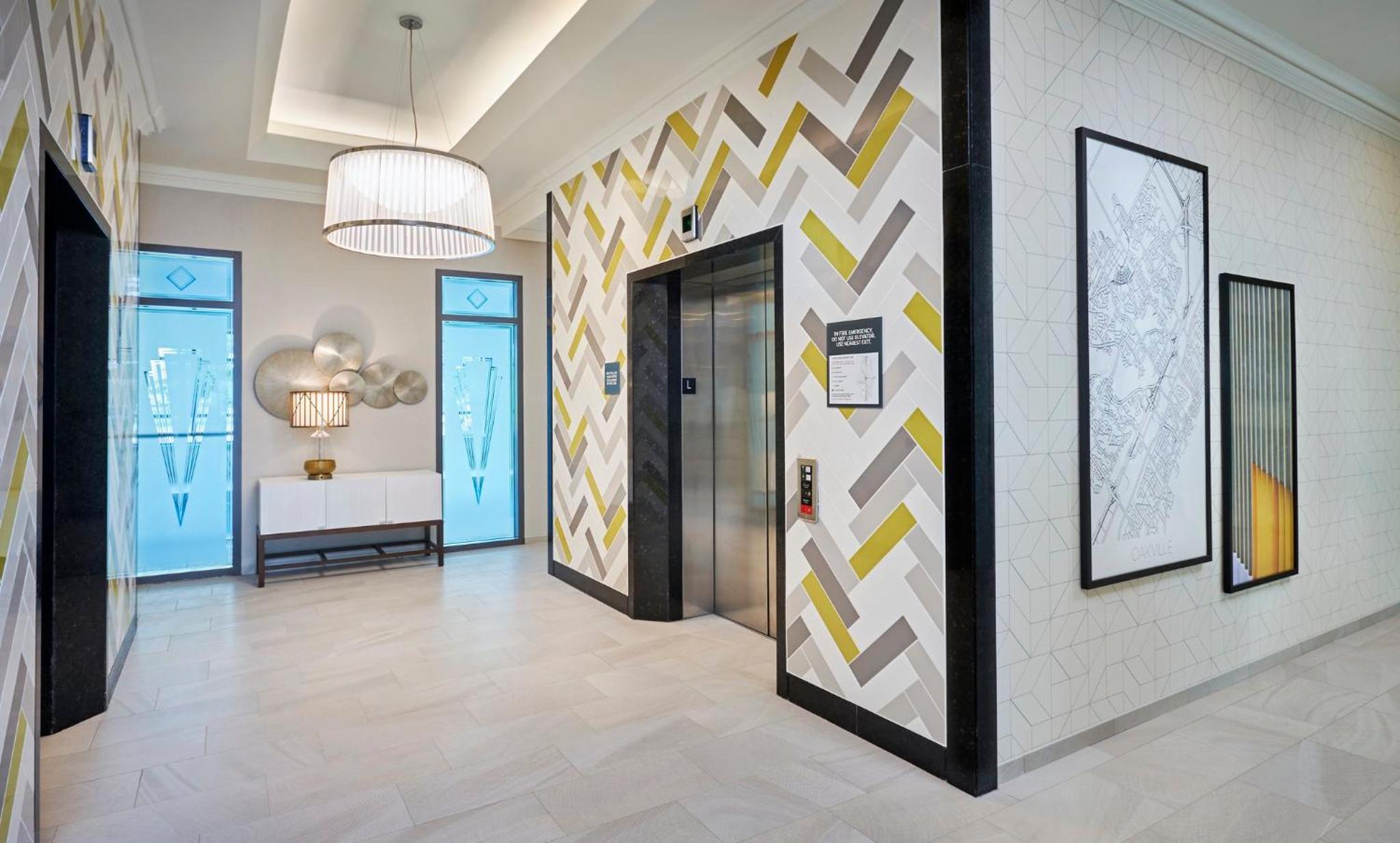 Toronto Vacations - Holiday Inn  Suites Oakville at Bronte, an IHG Hotel - Property Image 2