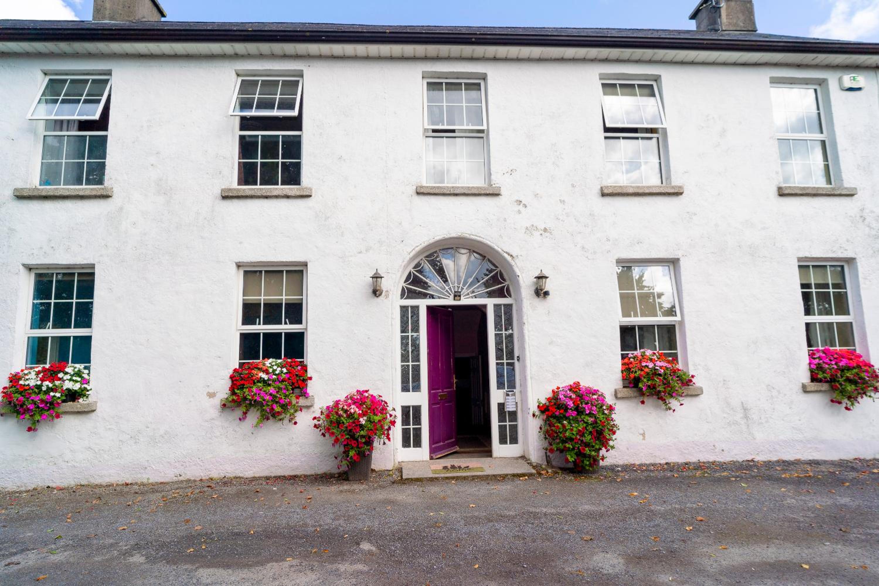 Willsgrove House