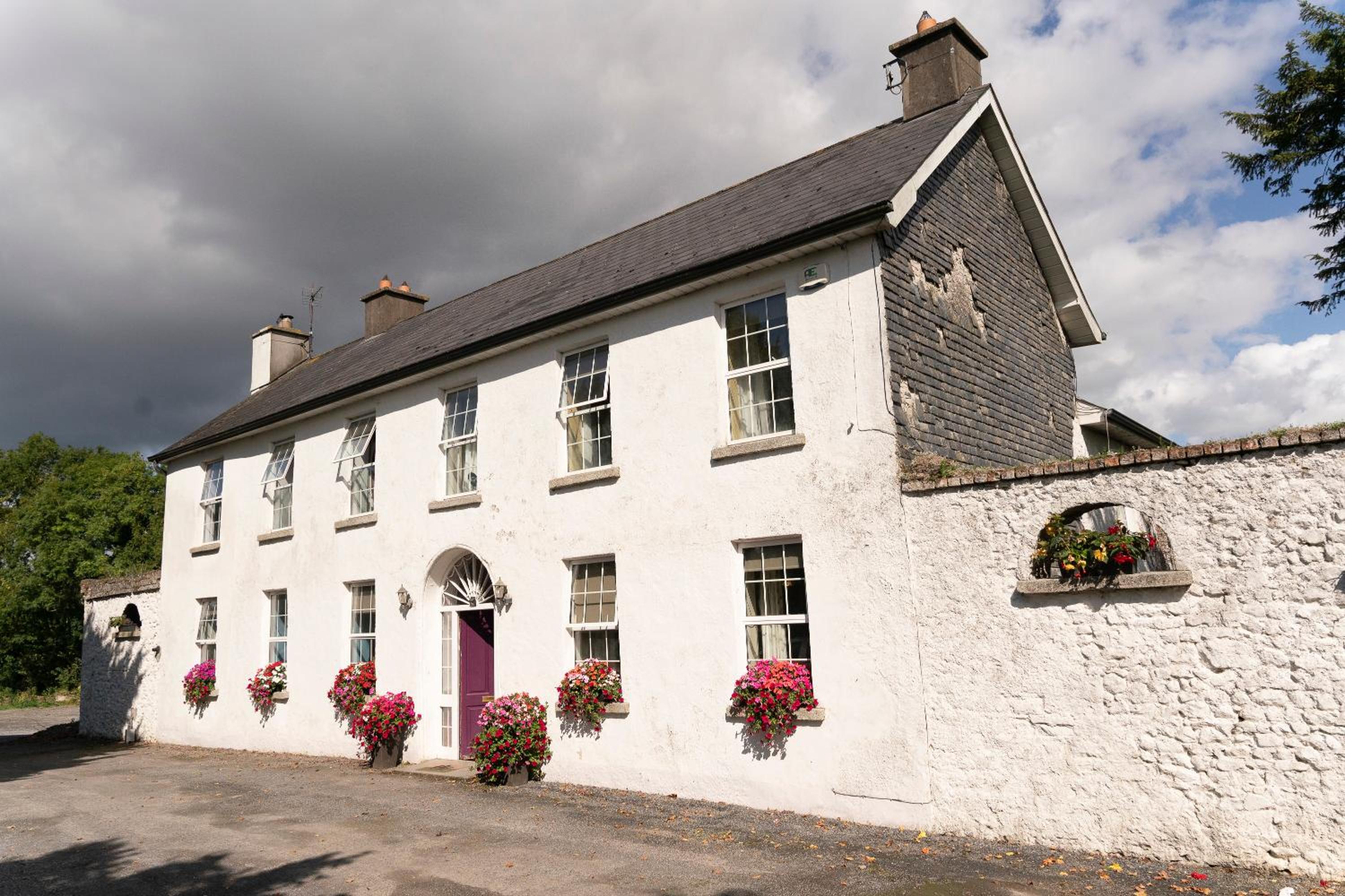 Willsgrove House