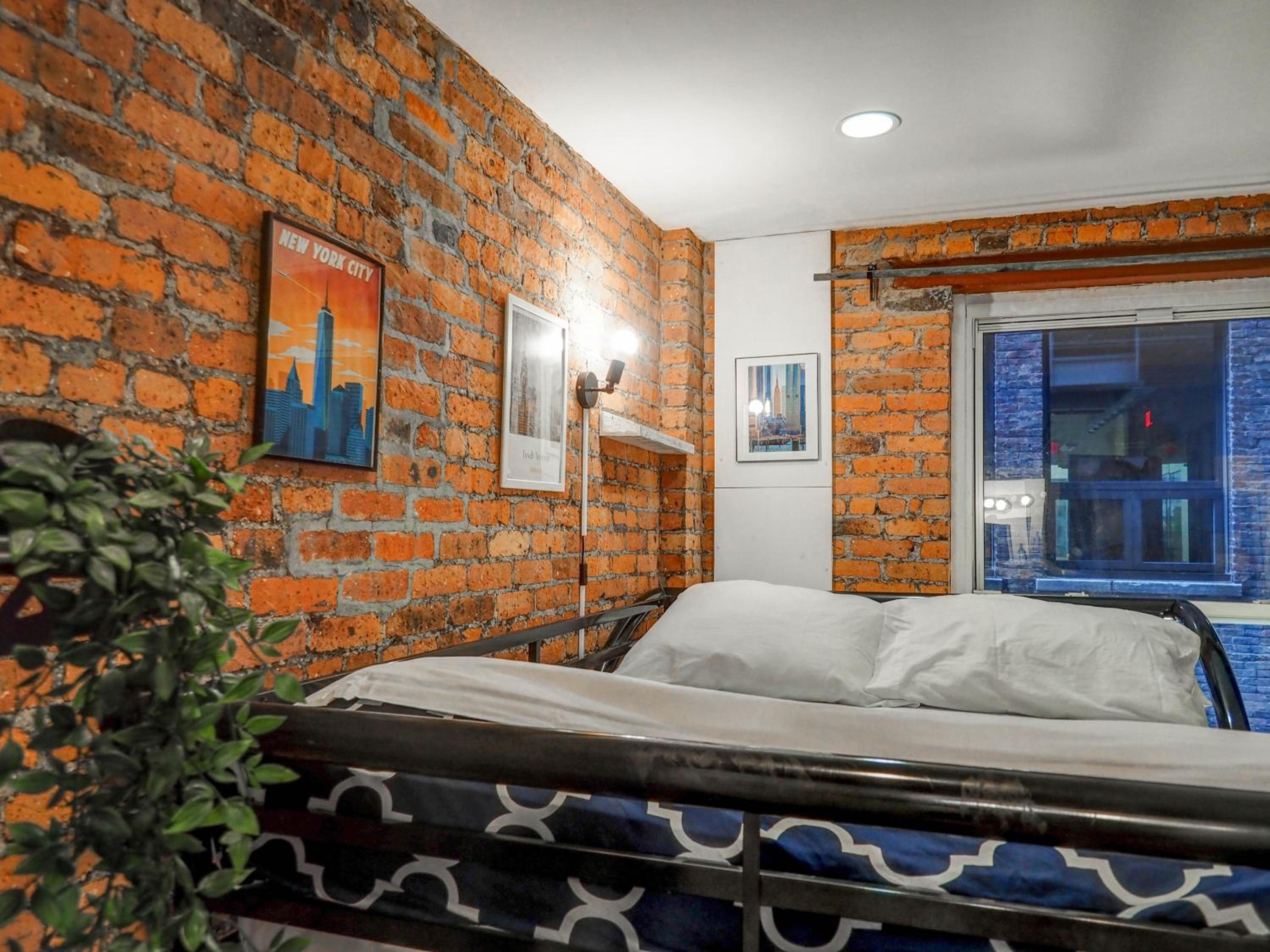 Empire Broadway Retreats